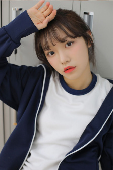 《湿濡的女人》在线